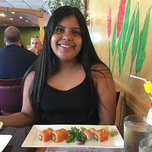 Meet your Posher, Claudia